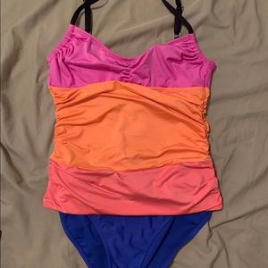 Tankini swimwear